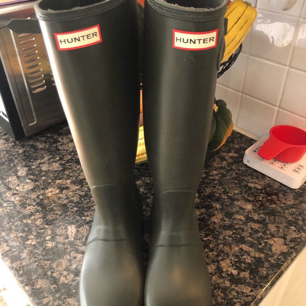Hunter Boots EUC